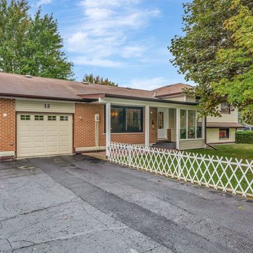 3 Pinewood Cres, Pontypool