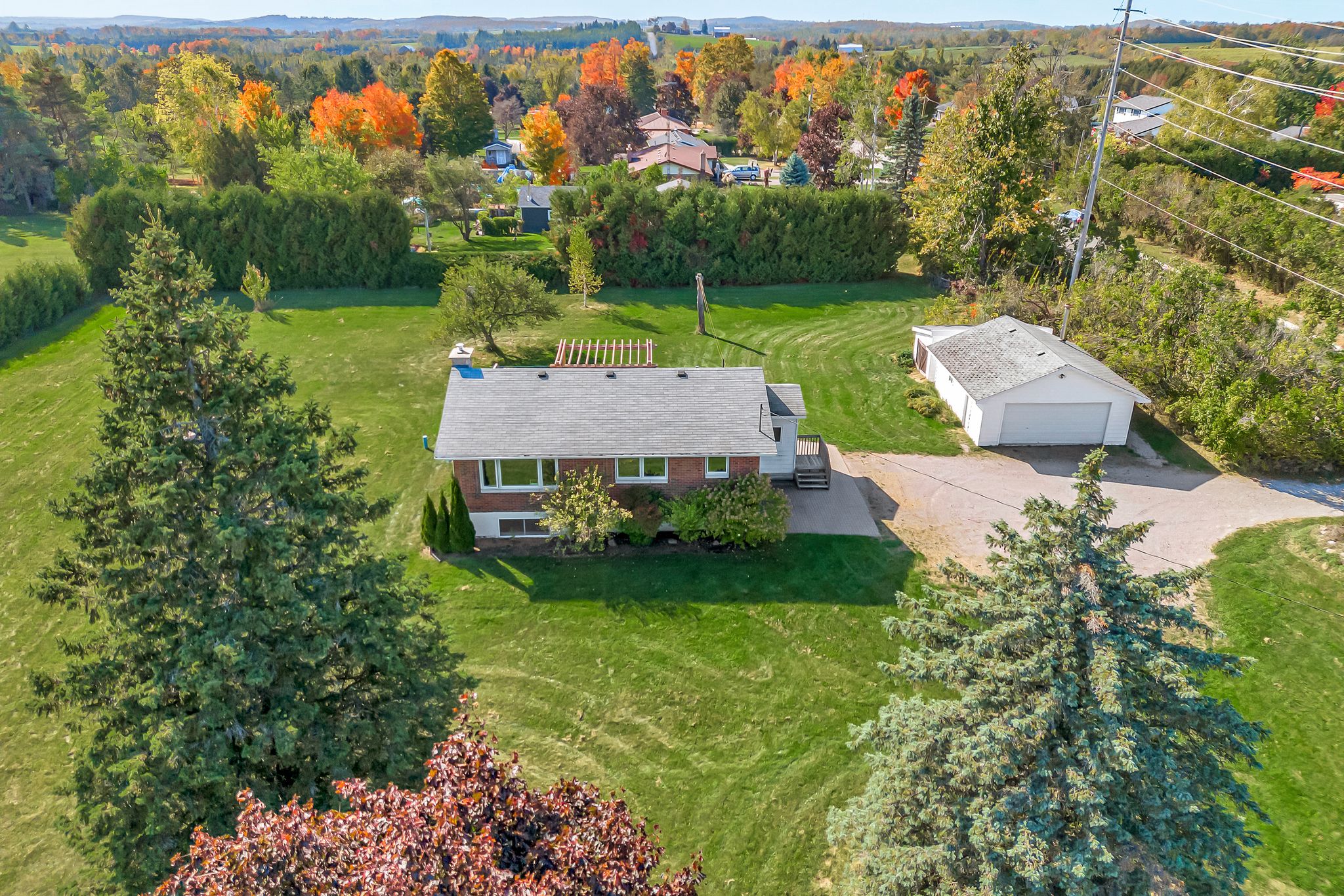 1240 Meadowview Rd, Emily